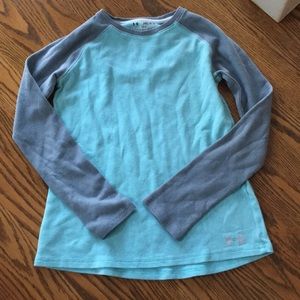 Long sleeve thermal size medium under armor